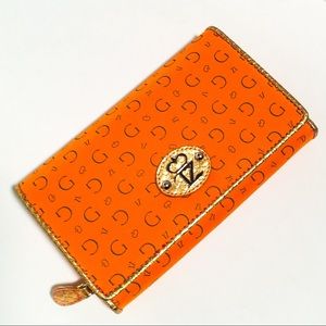 MADE IN ITALY Spacious Wallet